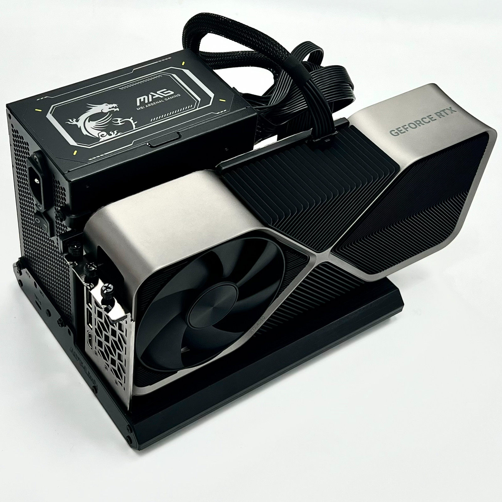 Station d'accueil pour carte g - Thunderbolt 4 External Gpu Enclosure avis et prix